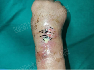 1749605624714384.png image.png